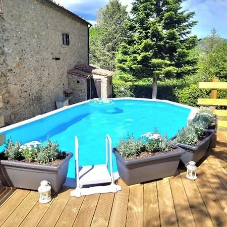 Case&colline La Quercia بيت للعطل *